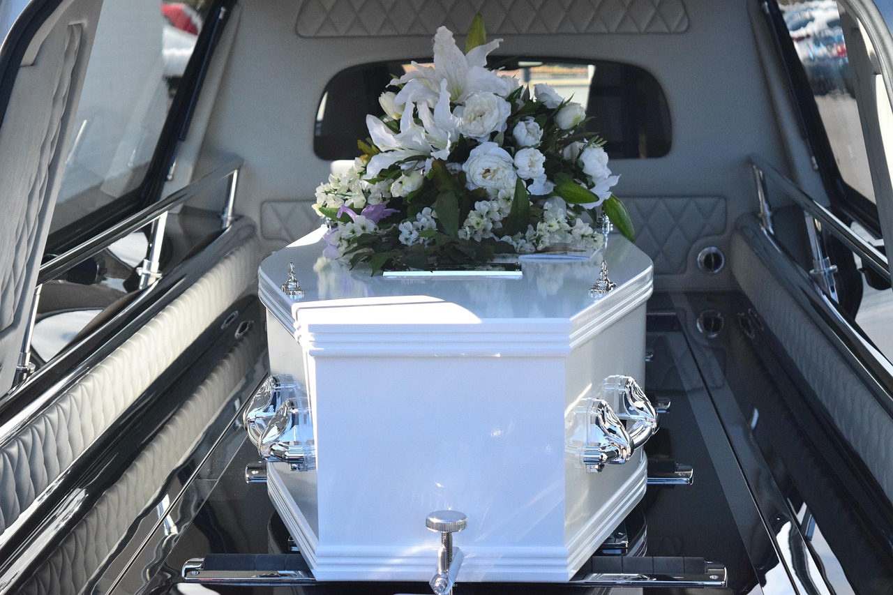 funeral flowers tribute